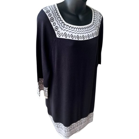 🌸4/$50🌸 A-line Tunic Sweater with 3/4 Sleeves - Picture 4 of 11